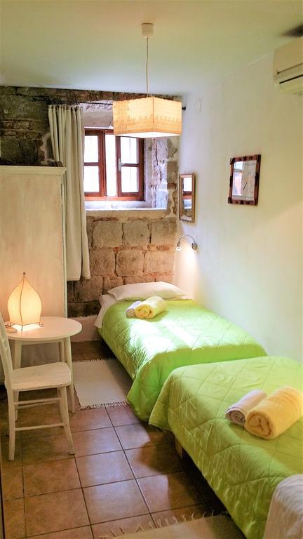 Authentic Mediterranean Apartment سبليت المظهر الخارجي الصورة