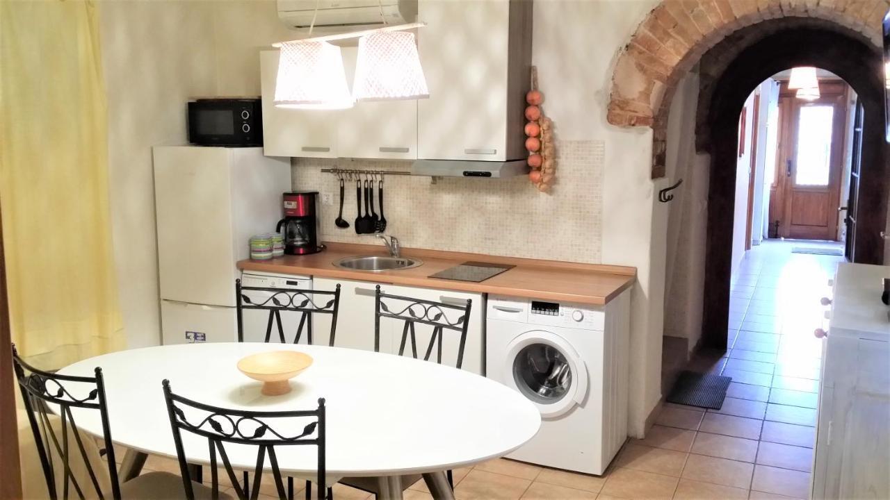 Authentic Mediterranean Apartment سبليت المظهر الخارجي الصورة